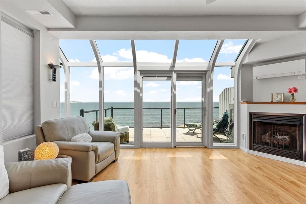 40 Oceanside # 40, Hull MA 02045