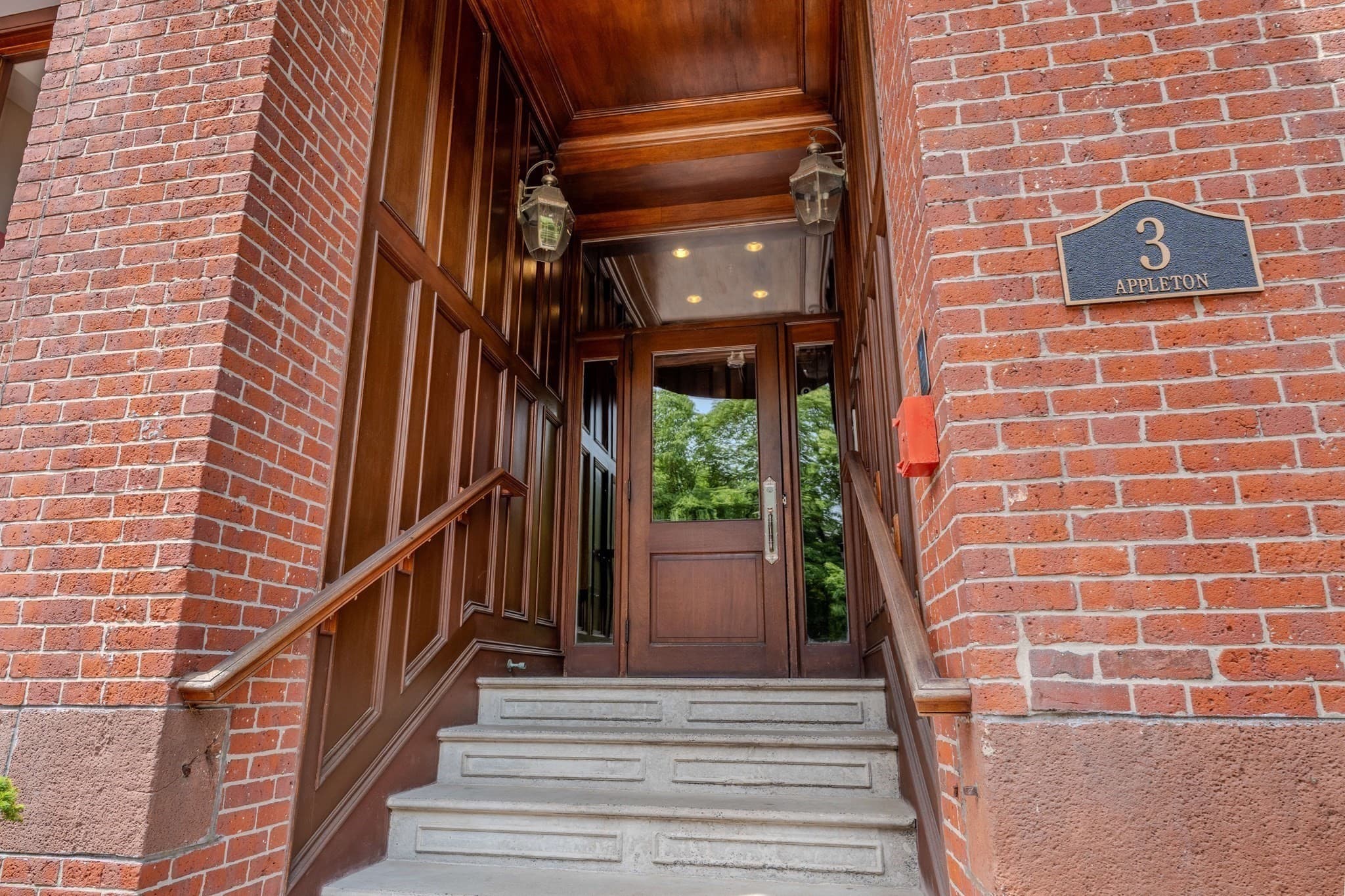 3 Appleton St # 505, Boston MA 02116
