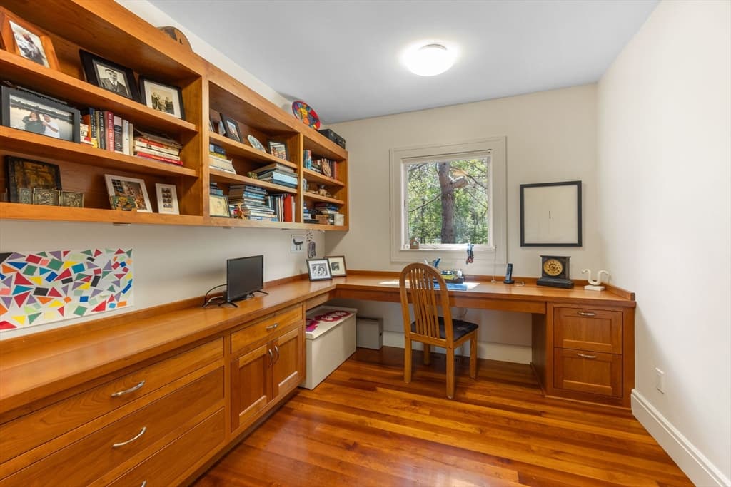 Single Family Residence at 476 Baxters Neck Rd, Barnstable MA 02648, Barnstable, photo 25 of 42