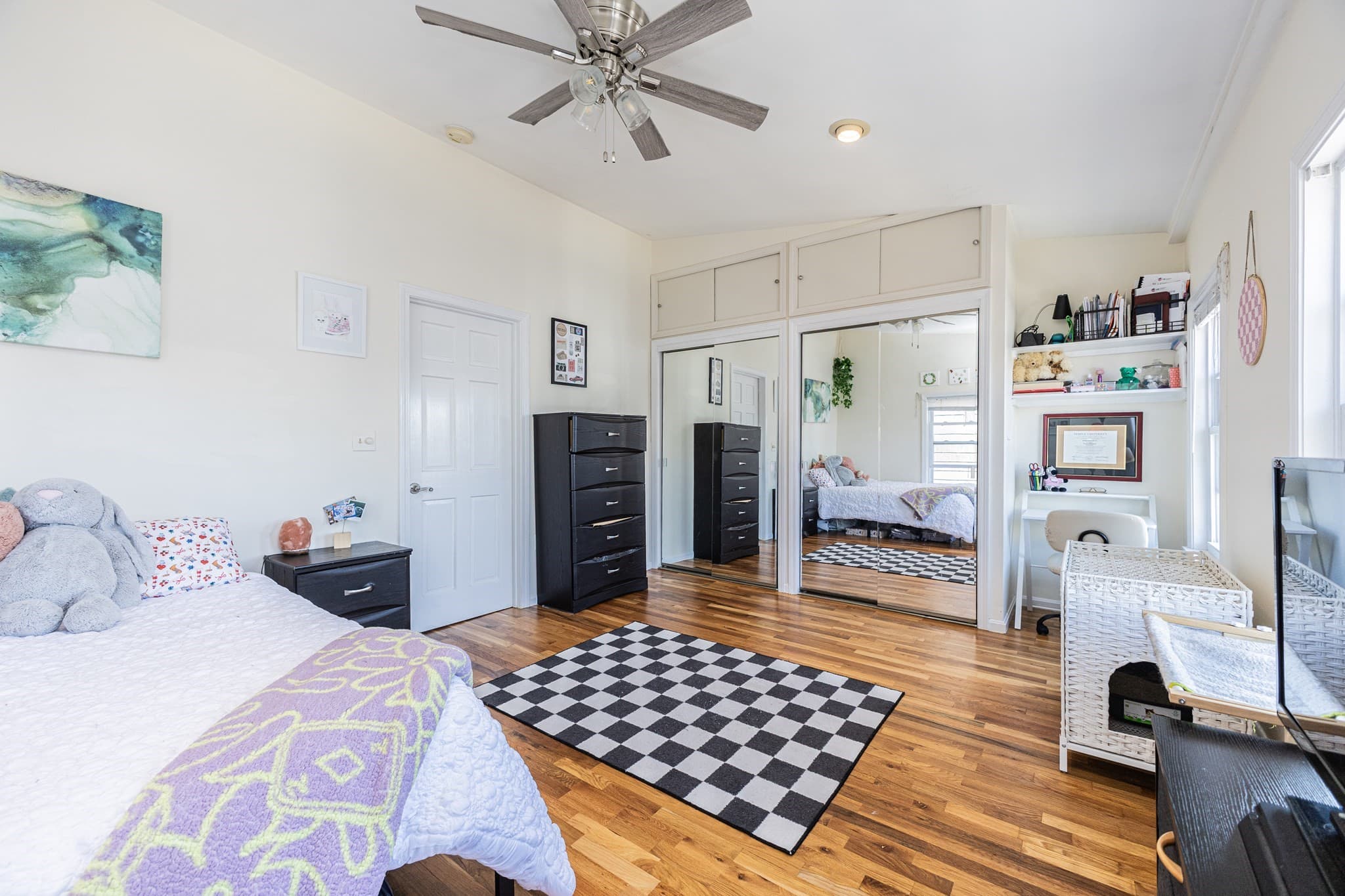 Condominium at 13 Vinton St # 3, Boston MA 02127, photo 9 of 16