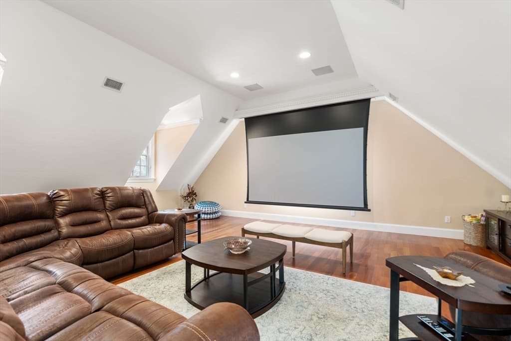 Single Family Residence at 5 Hamlins Crossing, Dover MA 02030, Dover, photo 32 of 42