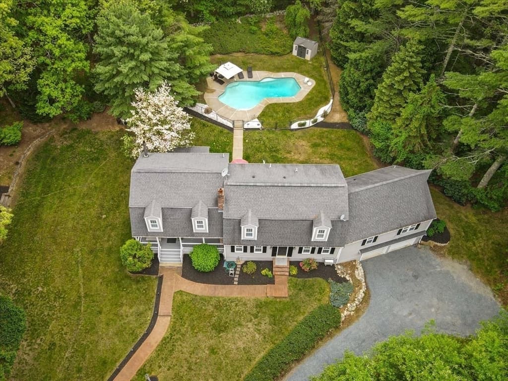 46 King St, Norfolk MA 02056