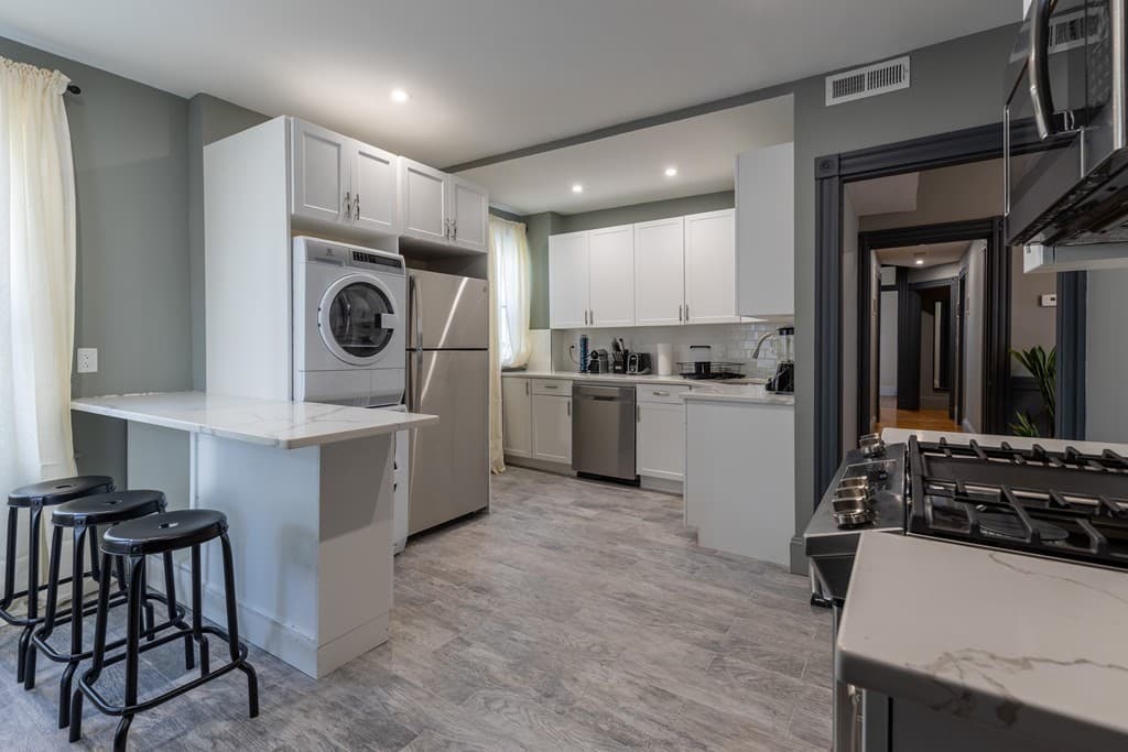 3 Family - 3 Units Up/Down at 35 Newport Street, Boston MA 02125, Boston, photo 27 of 28