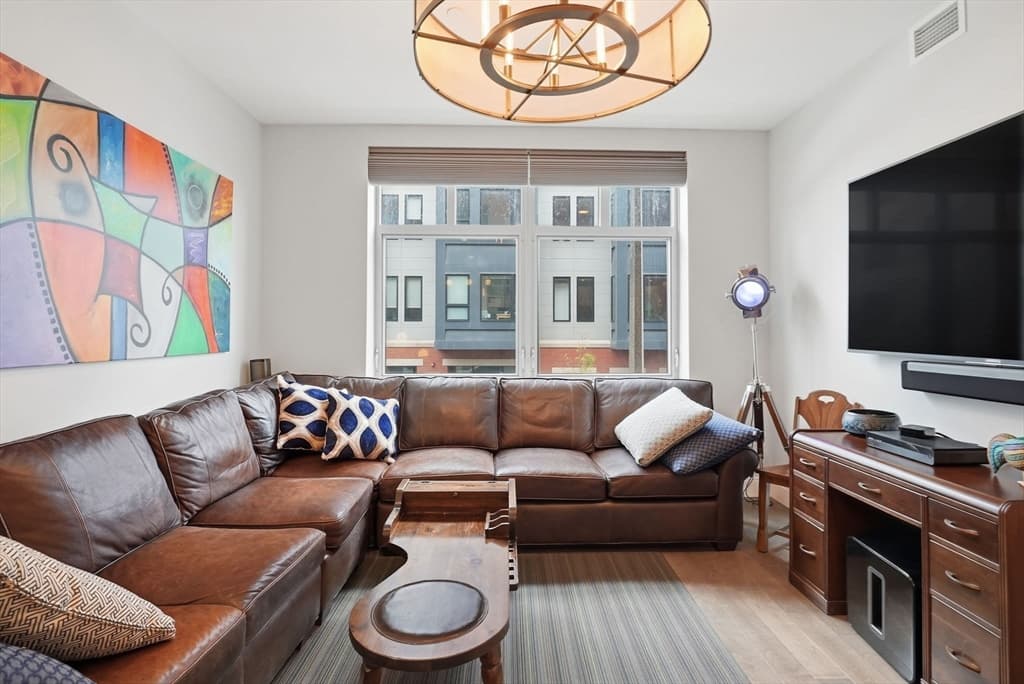 Condominium at 150 Dorchester Ave # 215, Boston MA 02127, Boston, photo 7 of 25