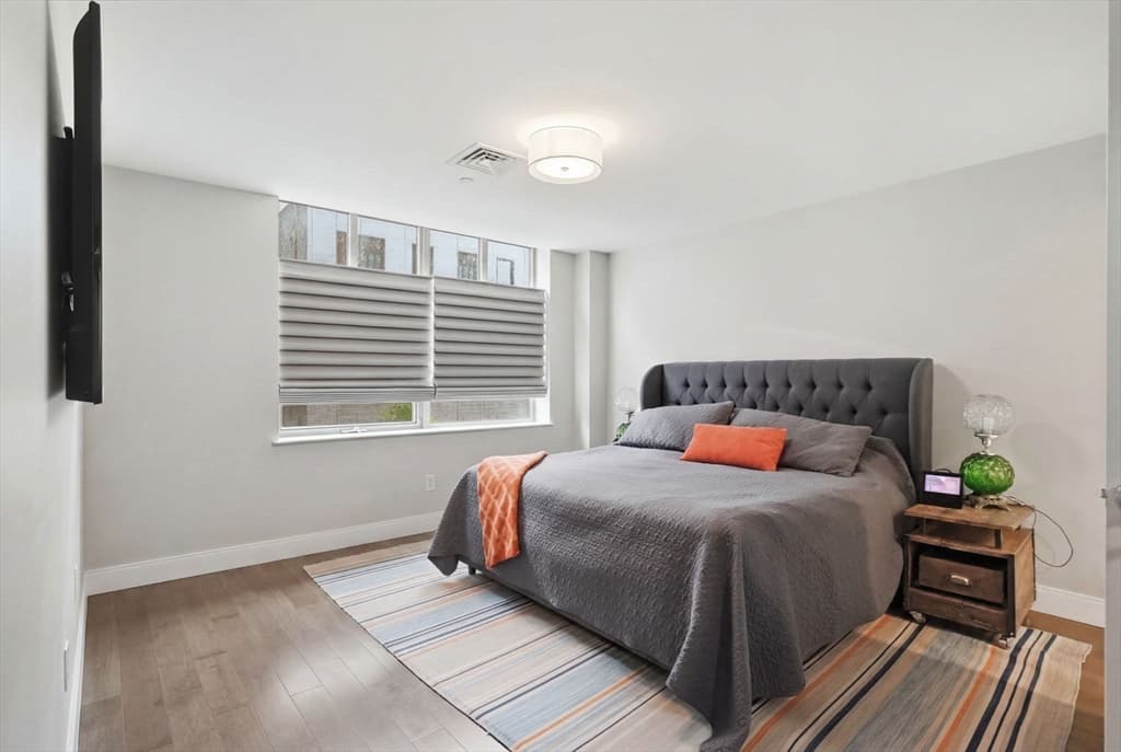 Condominium at 150 Dorchester Ave # 215, Boston MA 02127, Boston, photo 9 of 25