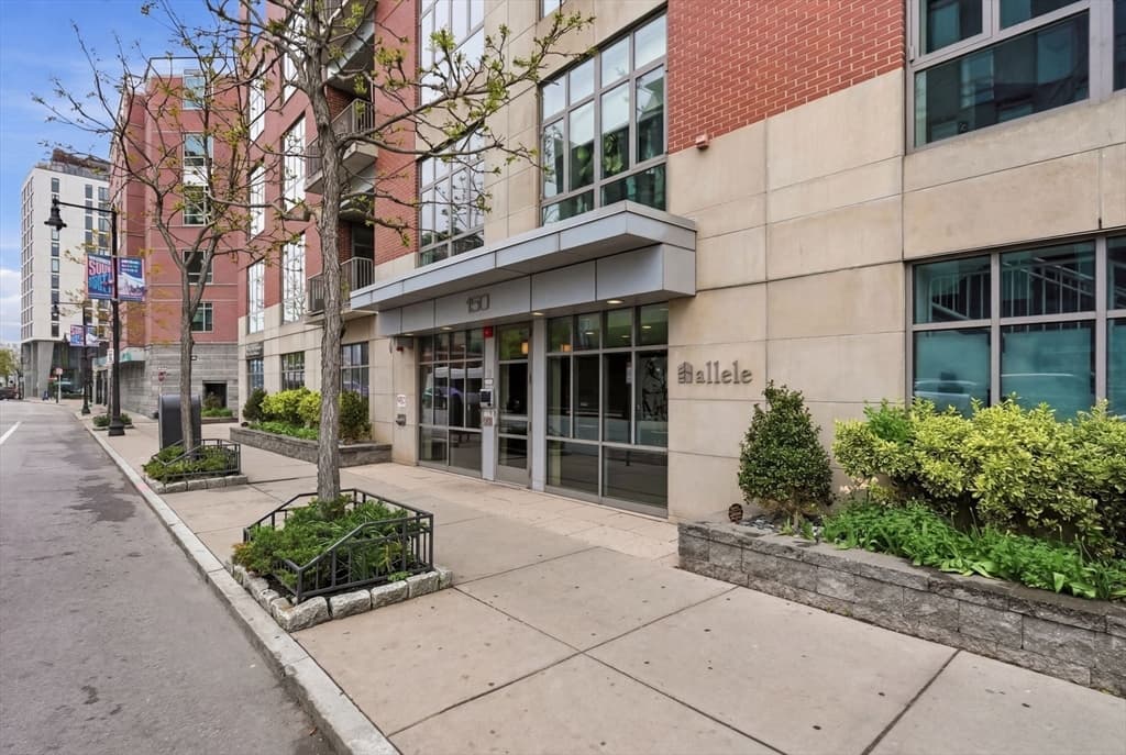 Condominium at 150 Dorchester Ave # 215, Boston MA 02127, Boston, photo 21 of 25
