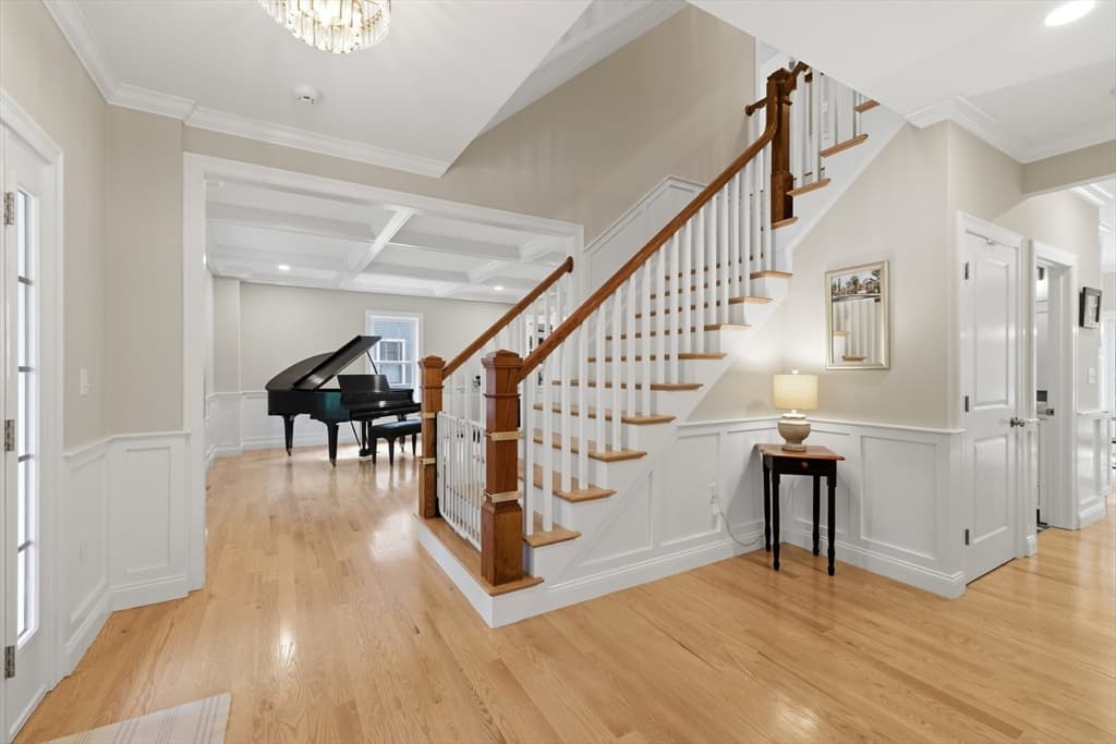 Single Family Residence at 20 Larchmont Lane, Lexington MA 02420, Lexington, photo 2 of 39
