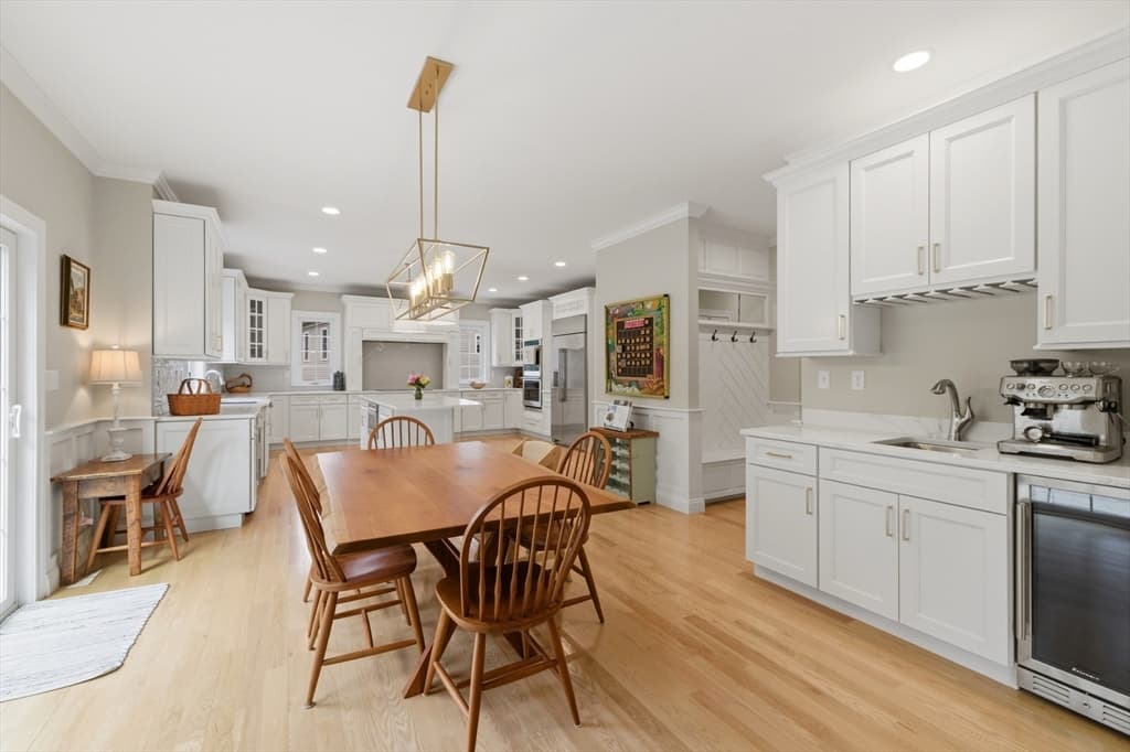 Single Family Residence at 20 Larchmont Lane, Lexington MA 02420, Lexington, photo 8 of 39