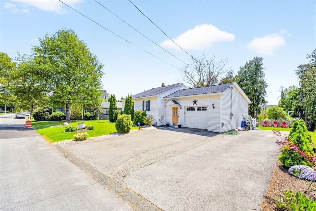 84 Fowler Rd, Lowell MA 01854 photo 34