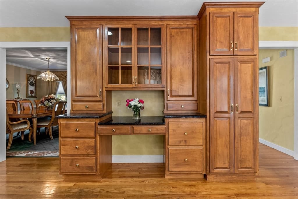 Single Family Residence at 4 Dorset Drive, Walpole MA 02032, Walpole, photo 9 of 42