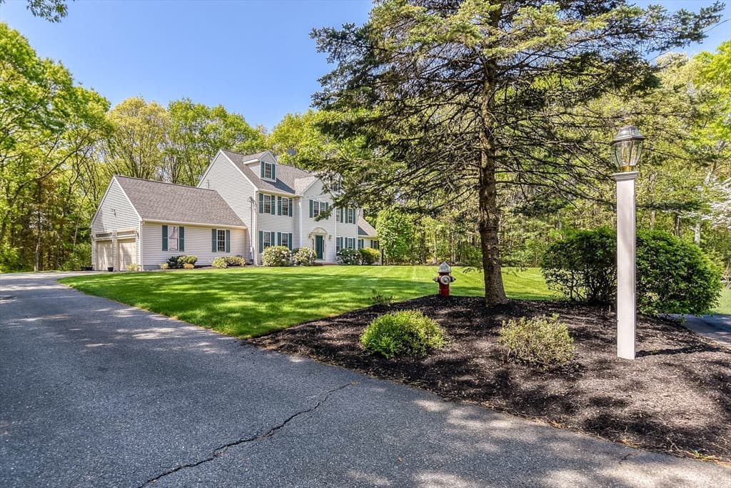 Single Family Residence at 4 Dorset Drive, Walpole MA 02032, Walpole, photo 41 of 42