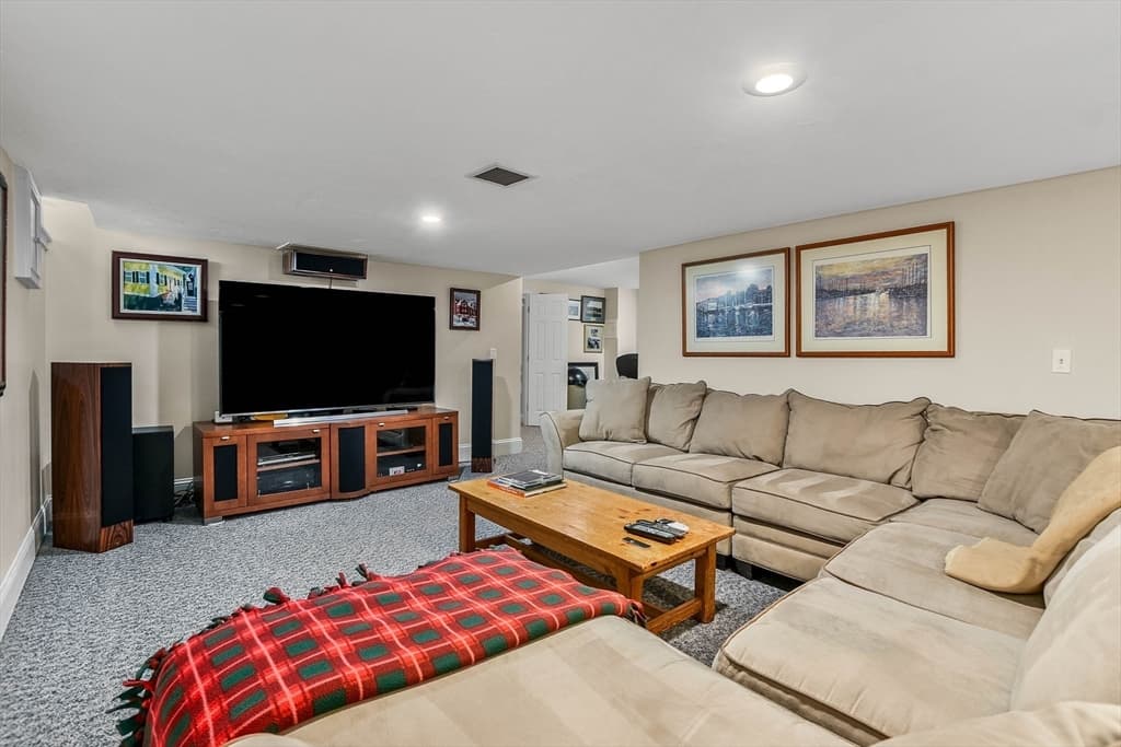 Single Family Residence at 4 Dorset Drive, Walpole MA 02032, Walpole, photo 31 of 42