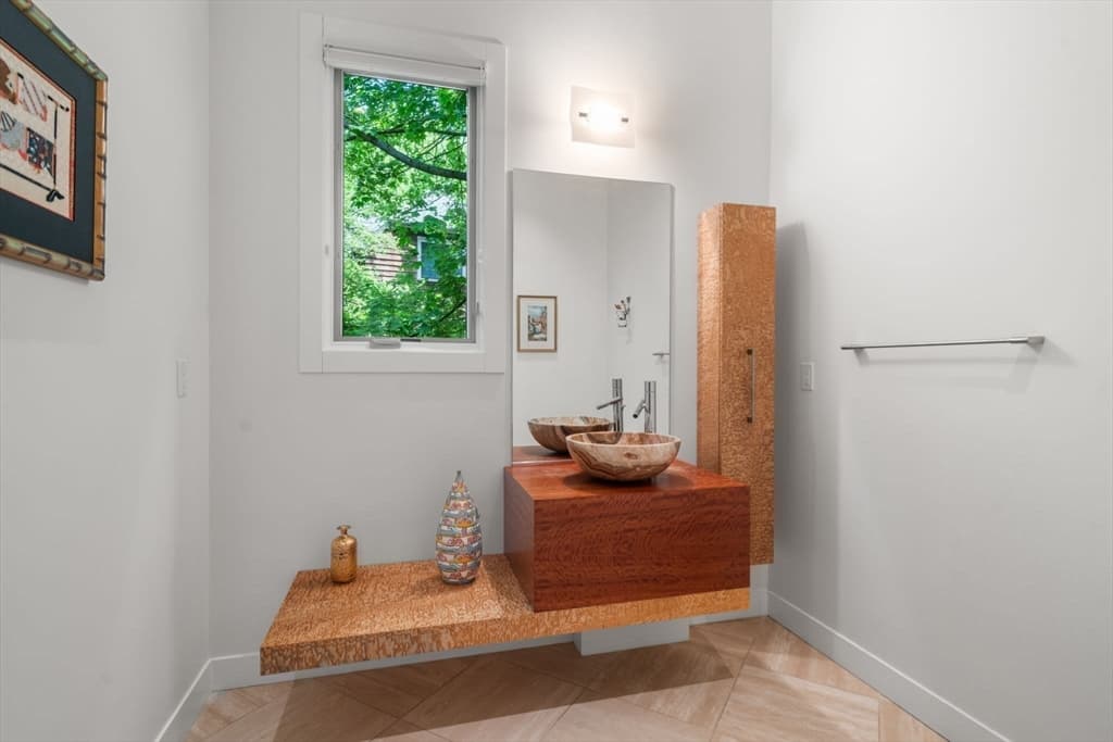 17 Edge Hill Rd, Newton MA 02467 photo 11