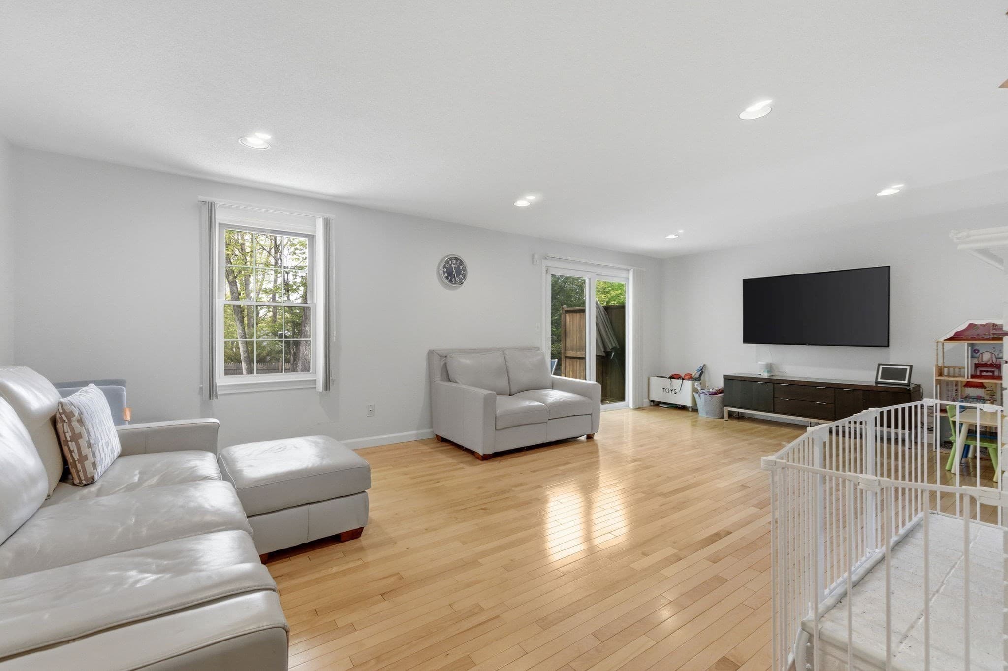 Condominium at 27 Fairway Circle # 27, Natick MA 01760, Natick, photo 5 of 20