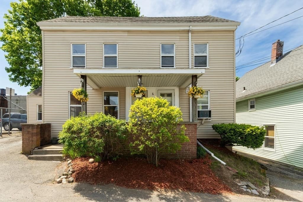 Multi Family at 6 Minot St, Stoneham MA 02180, photo 2 of 38