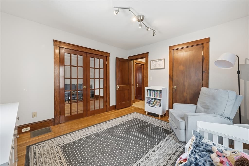 Condominium at 233 Lowell St # 1, Waltham MA 02453, Waltham, photo 8 of 22