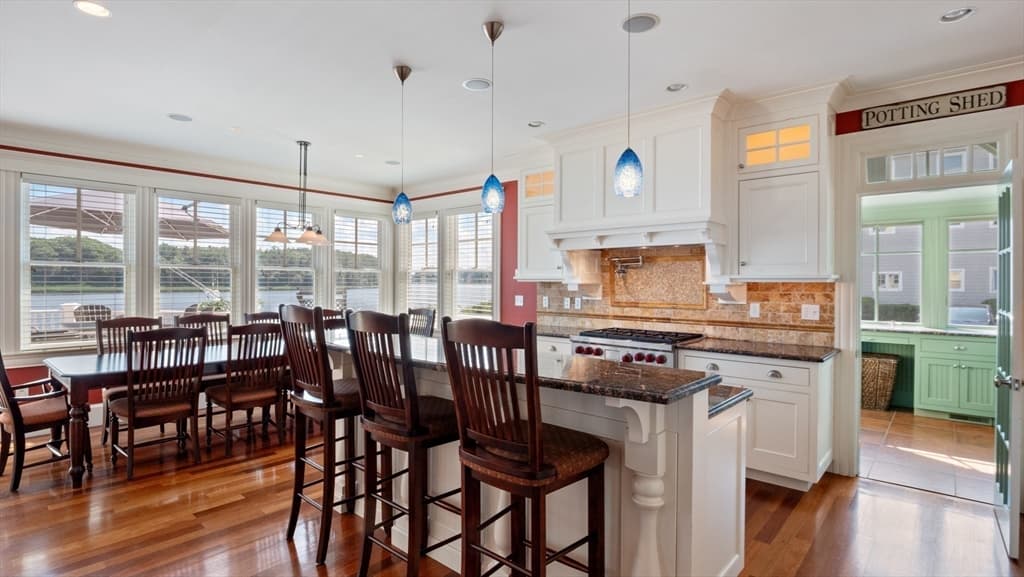 Single Family Residence at 435 Main Street, Amesbury MA 01913, photo 12 of 42