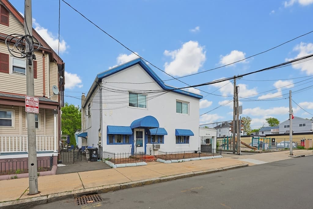 262-264 Pearl St, Malden MA 02148 photo 42