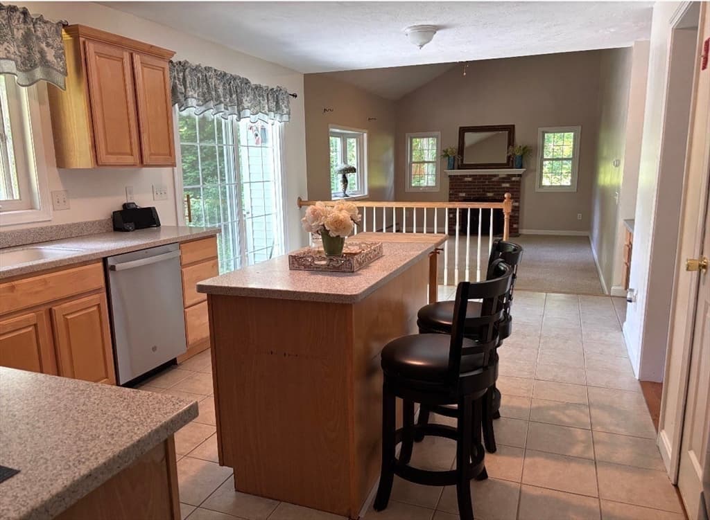 Single Family Residence at 38 Lake Street, Spencer MA 01562, photo 4 of 25