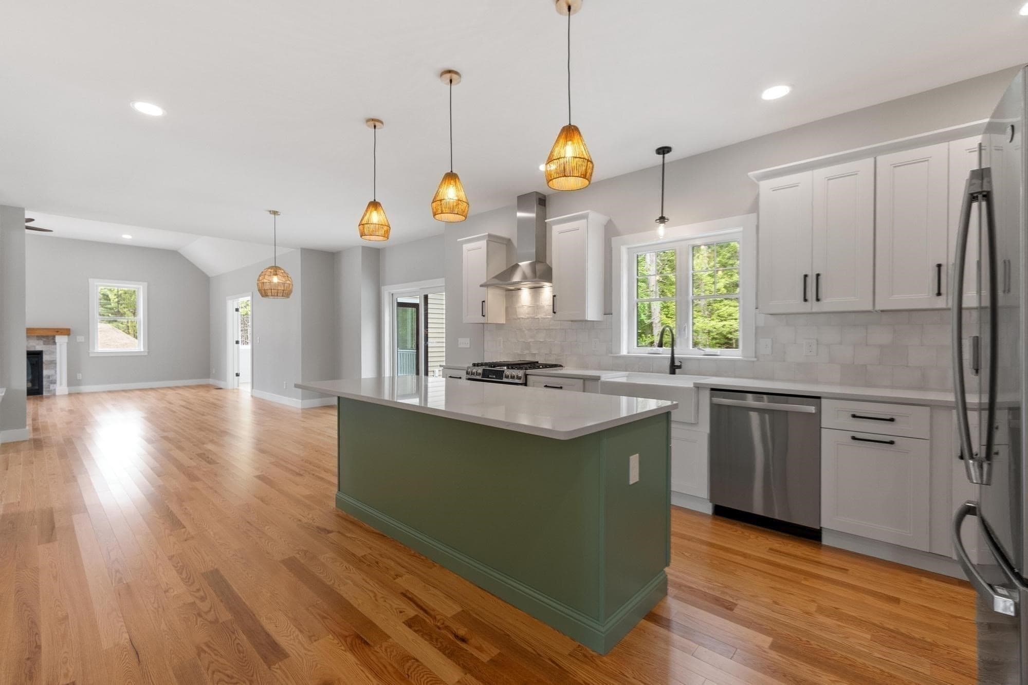 Single Family Residence at 16 Unkety Brook Way, Dunstable MA 01827, photo 12 of 41