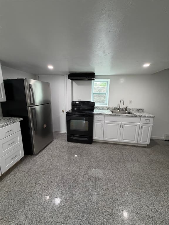 Single Family Residence at 65 Tiffany Dr, Randolph MA 02368, Randolph, photo 26 of 33