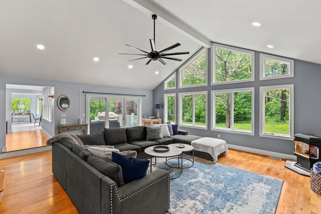 139 Hidden Rd, Andover MA 01810 photo 8