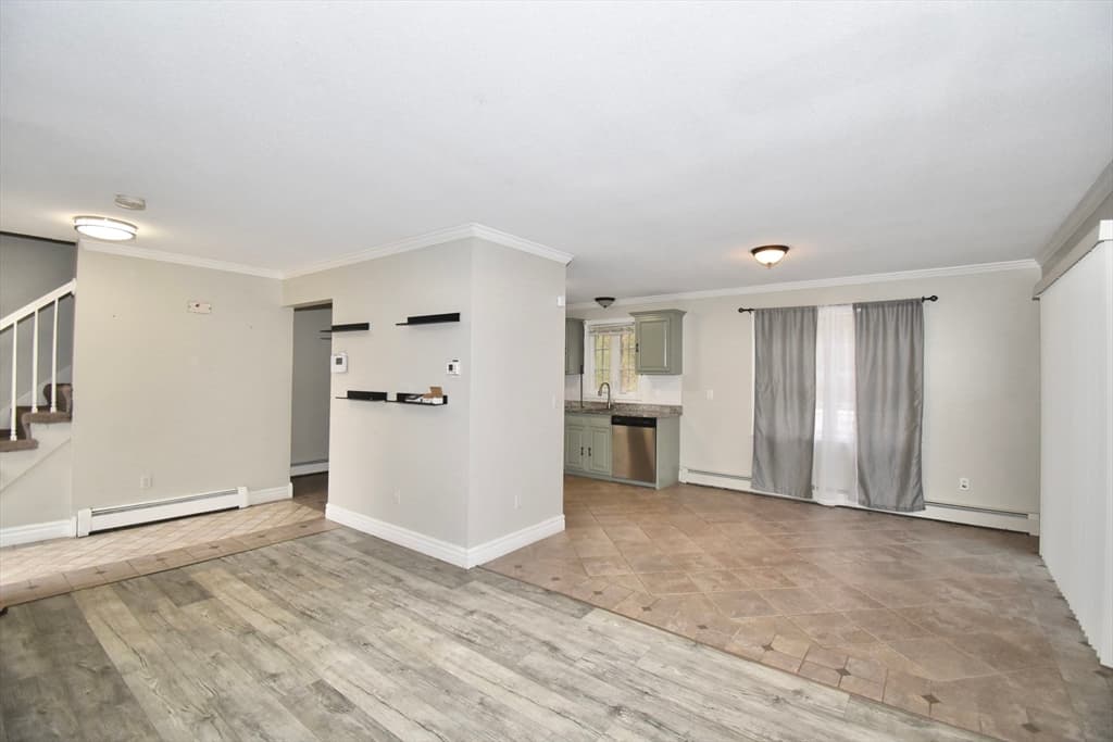 183 Jewett St, Springfield MA 01129 photo 13