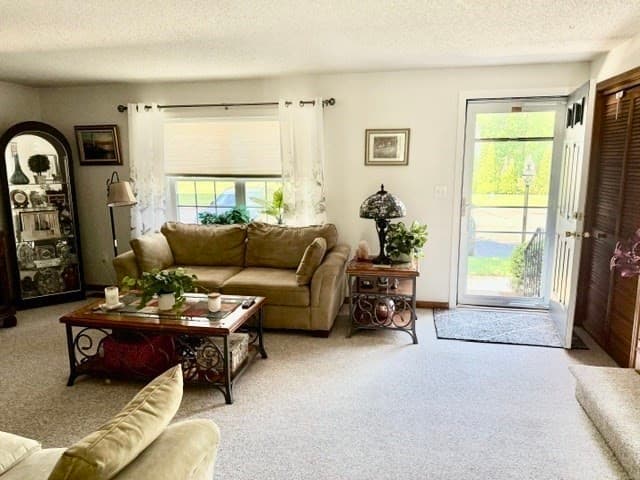 5 Meadowhill Ct # 44, Easton MA 02375 photo 5