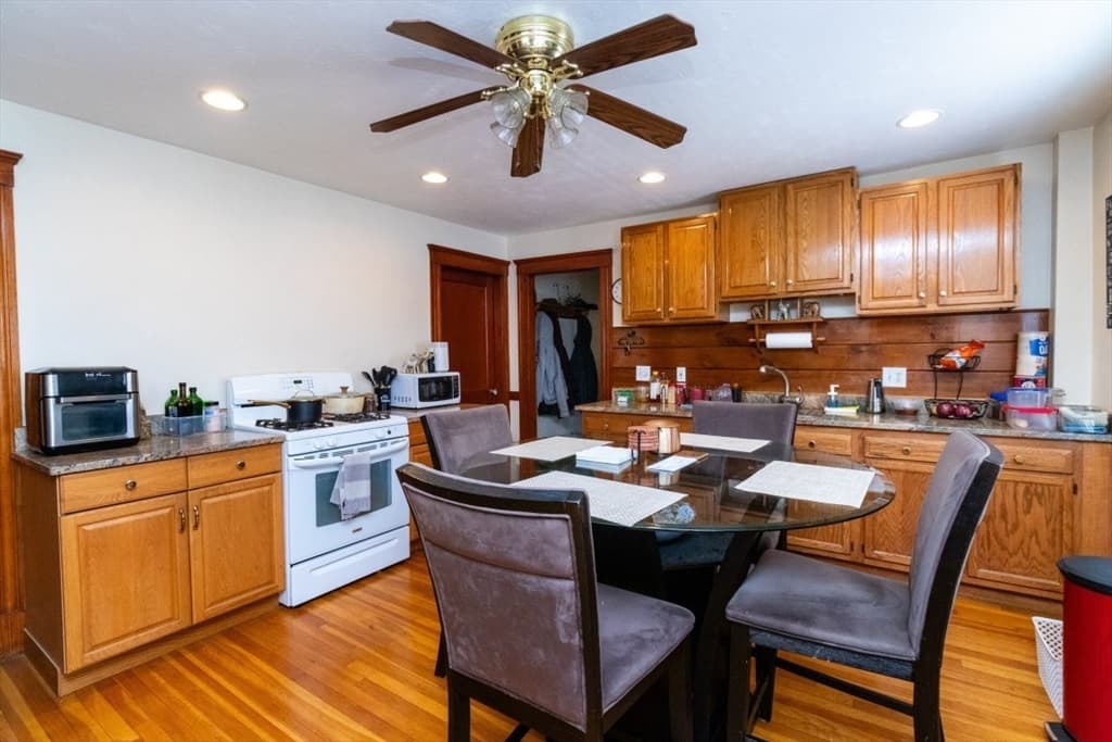 2 Family - 2 Units Up/Down at 24 Short St, Norwood MA 02062, Norwood, photo 6 of 42