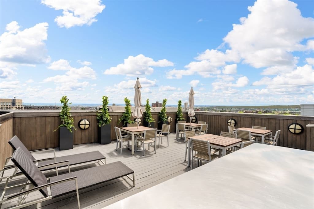 Condominium at 285 Columbus Ave # 801, Boston MA 02116, photo 13 of 20