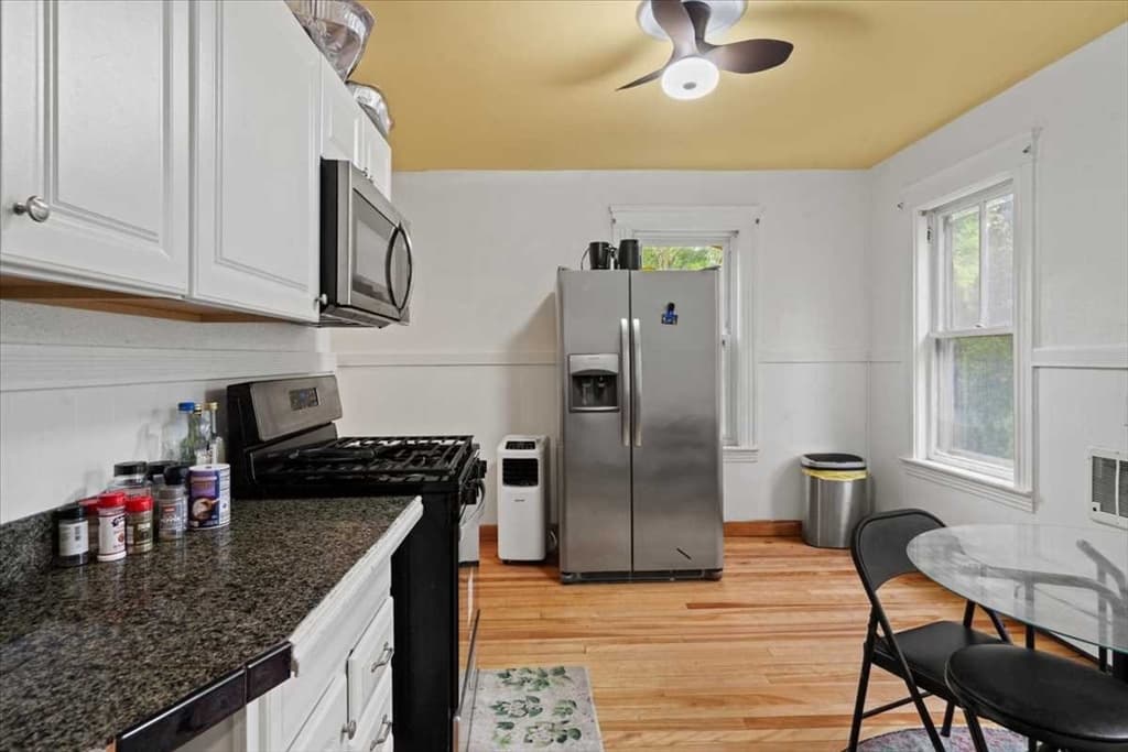 3 Wallace St, Worcester MA 01605 photo 12
