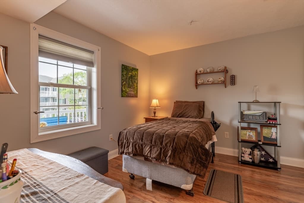 Condominium at 24 Greenleaves # 416, Amherst MA 01002, Amherst, photo 11 of 17