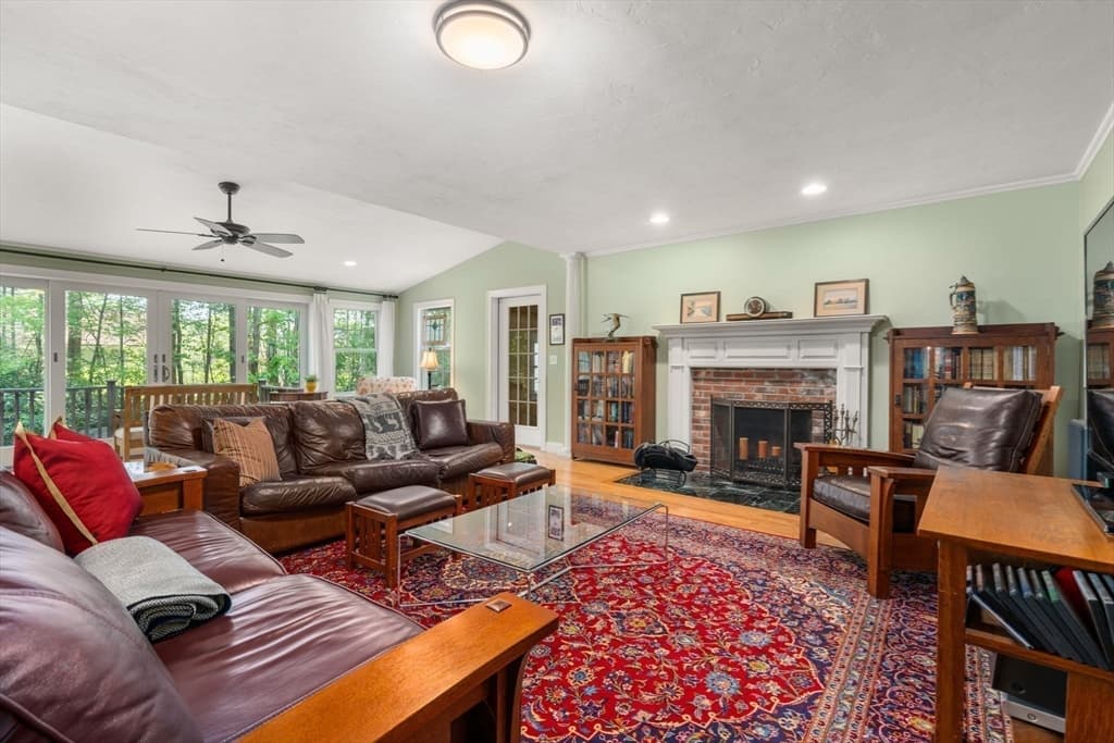Single Family Residence at 6A Wampanoag Dr., Acton MA 01720, Acton, photo 4 of 33
