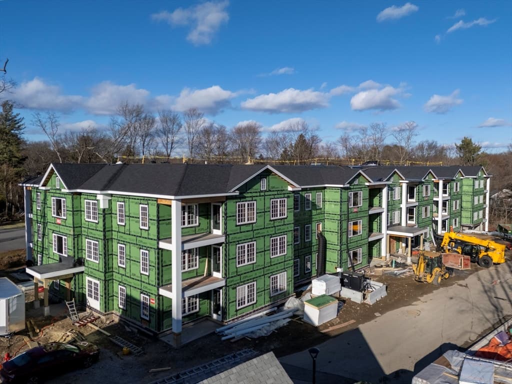 Condominium at 93 Bedford Street # 103, Lexington MA 02420, Lexington, photo 12 of 16