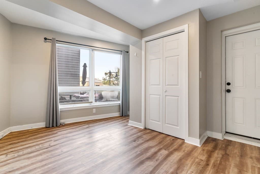 Condominium at 103 Charter St # 1, Boston MA 02113, photo 11 of 19