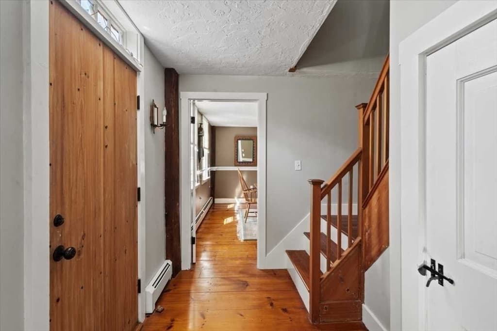 Single Family Residence at 9 Bay Path Dr, Boylston MA 01505, Boylston, photo 6 of 42