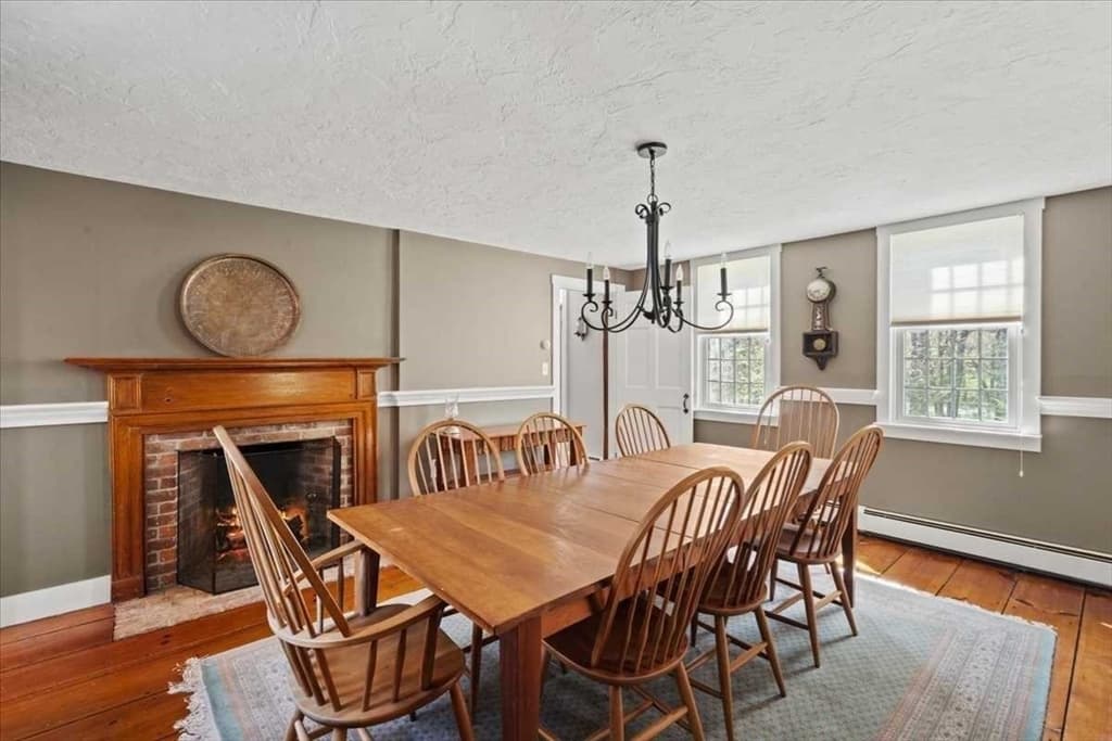 Single Family Residence at 9 Bay Path Dr, Boylston MA 01505, Boylston, photo 7 of 42