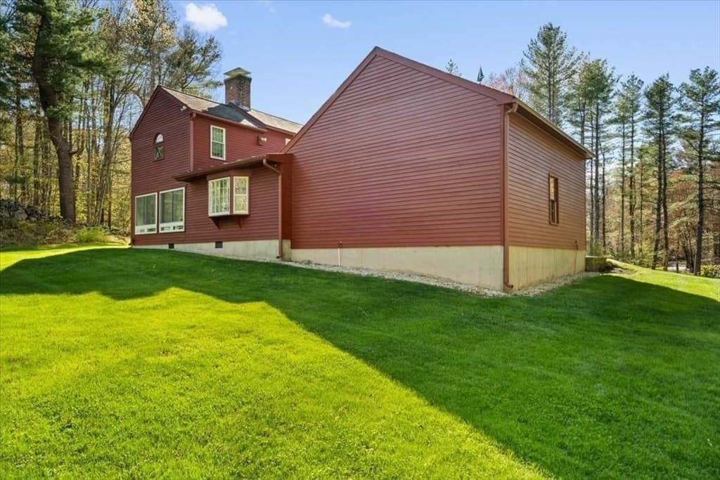 Single Family Residence at 9 Bay Path Dr, Boylston MA 01505, Boylston, photo 38 of 42