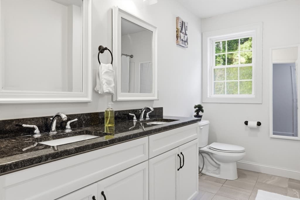 Condominium at 1 Patricia Way # 1, Littleton MA 01460, Littleton, photo 22 of 28