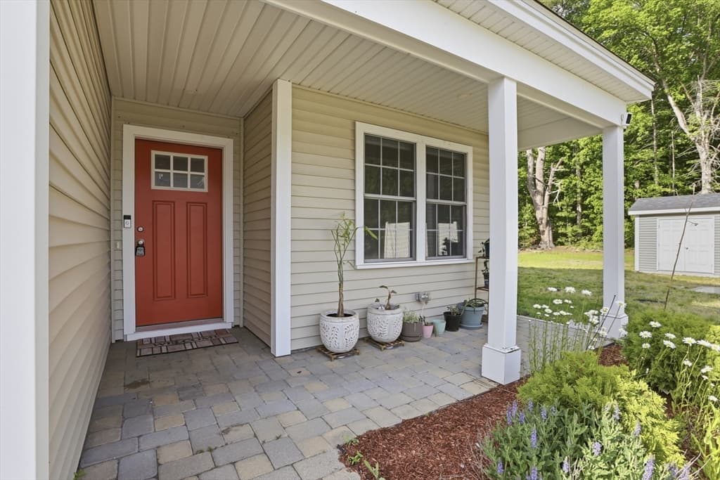 Condominium at 1 Patricia Way # 1, Littleton MA 01460, Littleton, photo 3 of 28