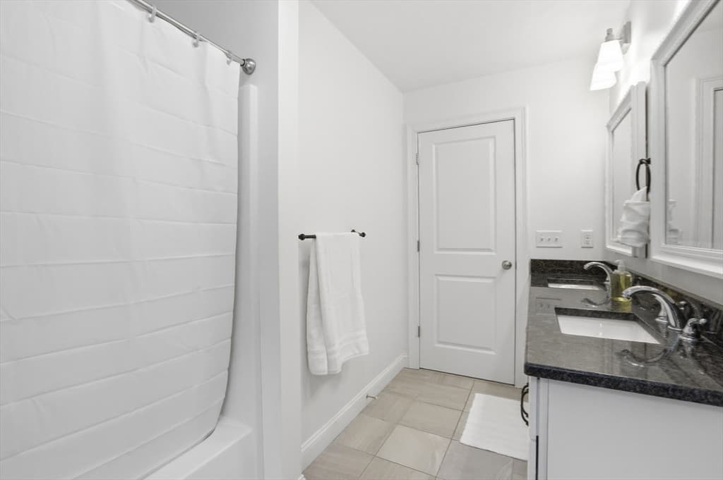 Condominium at 1 Patricia Way # 1, Littleton MA 01460, Littleton, photo 21 of 28