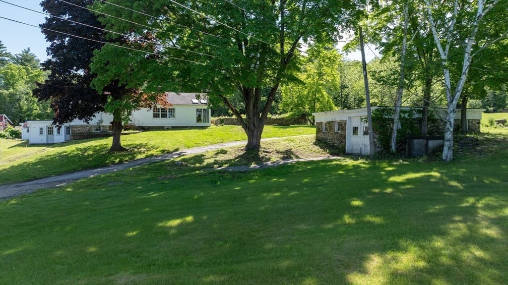 Single Family Residence at 440 N Woodstock Rd, Southbridge MA 01550, Southbridge, photo 9 of 42