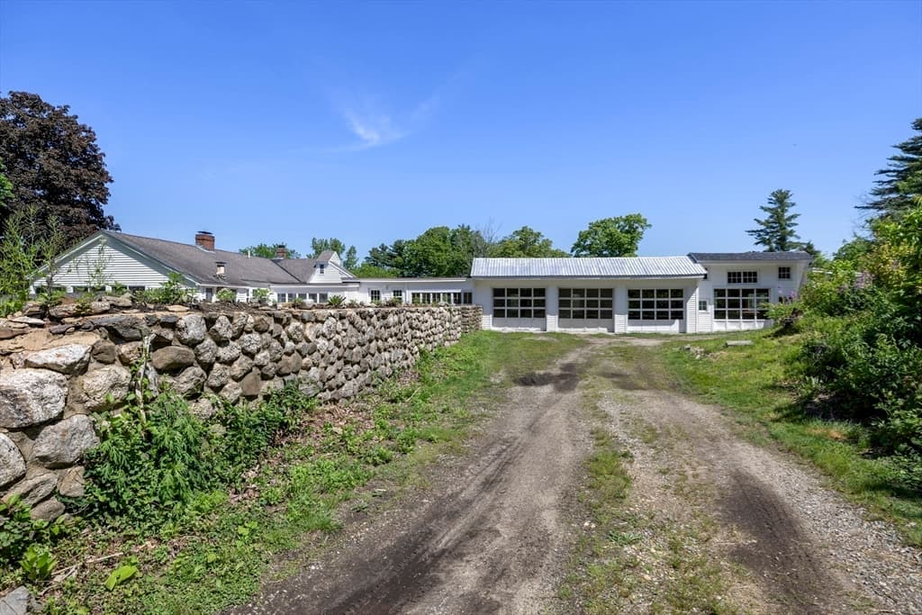 Single Family Residence at 440 N Woodstock Rd, Southbridge MA 01550, Southbridge, photo 30 of 42