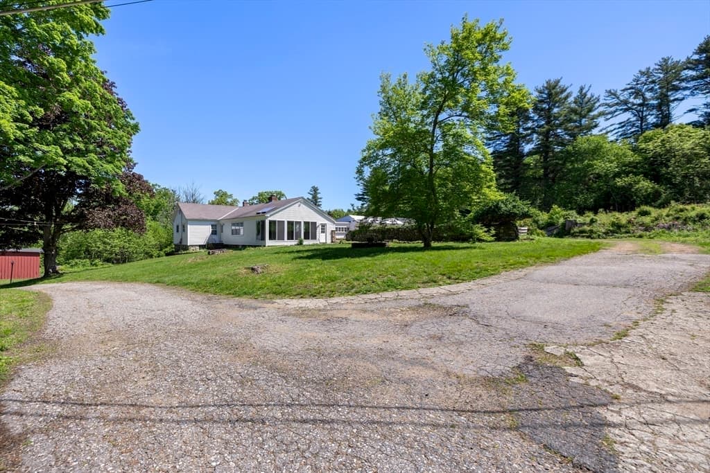Single Family Residence at 440 N Woodstock Rd, Southbridge MA 01550, Southbridge, photo 35 of 42