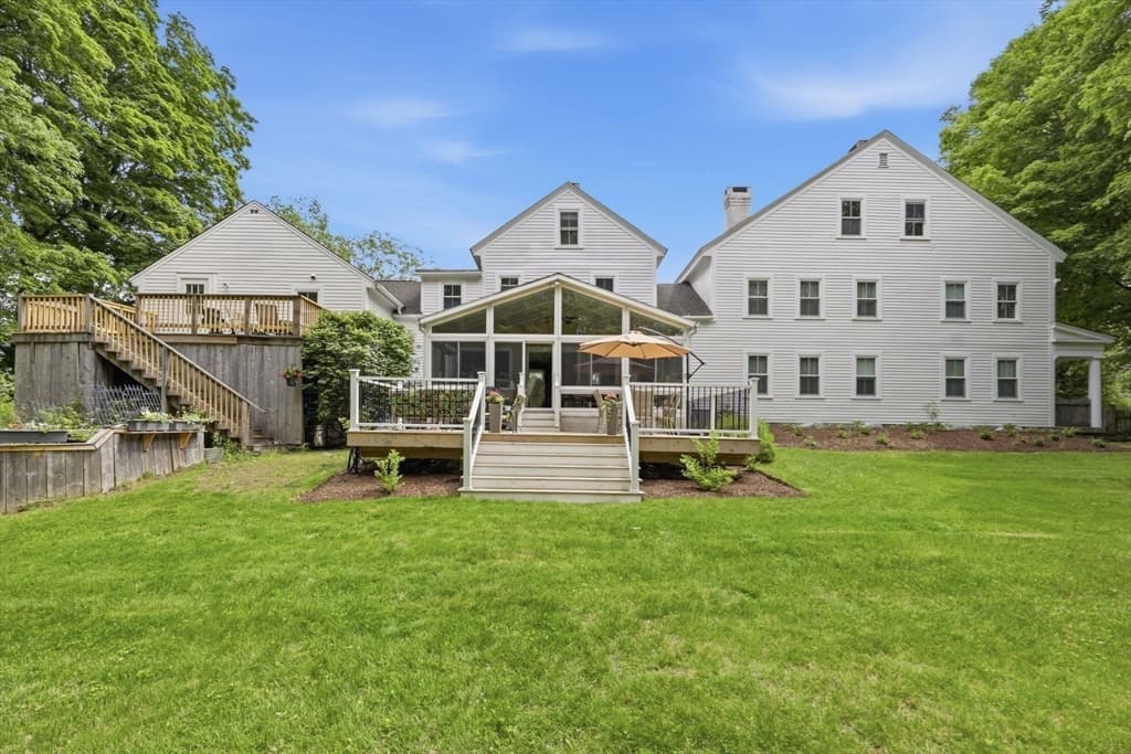 Single Family Residence at 204 Village St, Medway MA 02053, Medway, photo 37 of 42