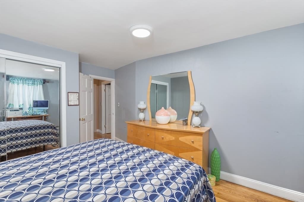 204 Harvard, Medford MA 02155 photo 14