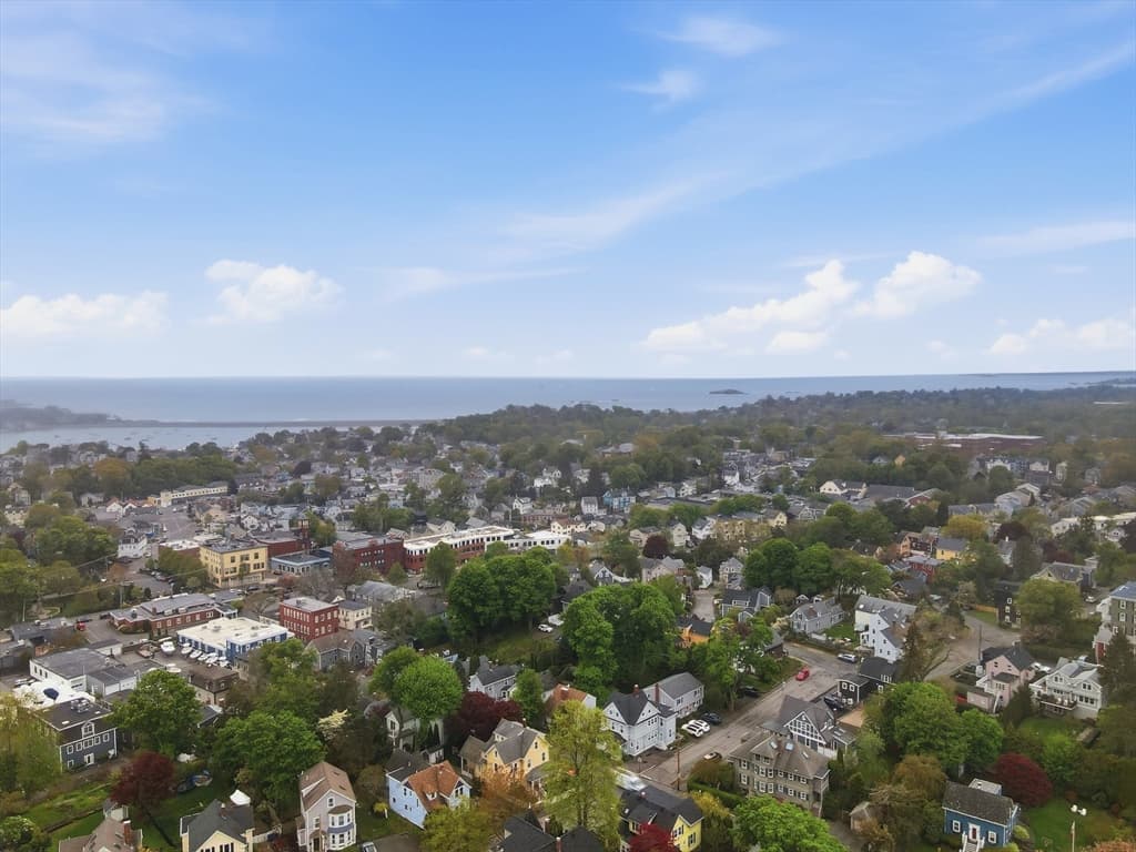 Condominium at 16 Evans Road # 2, Marblehead MA 01945, Marblehead, photo 17 of 24