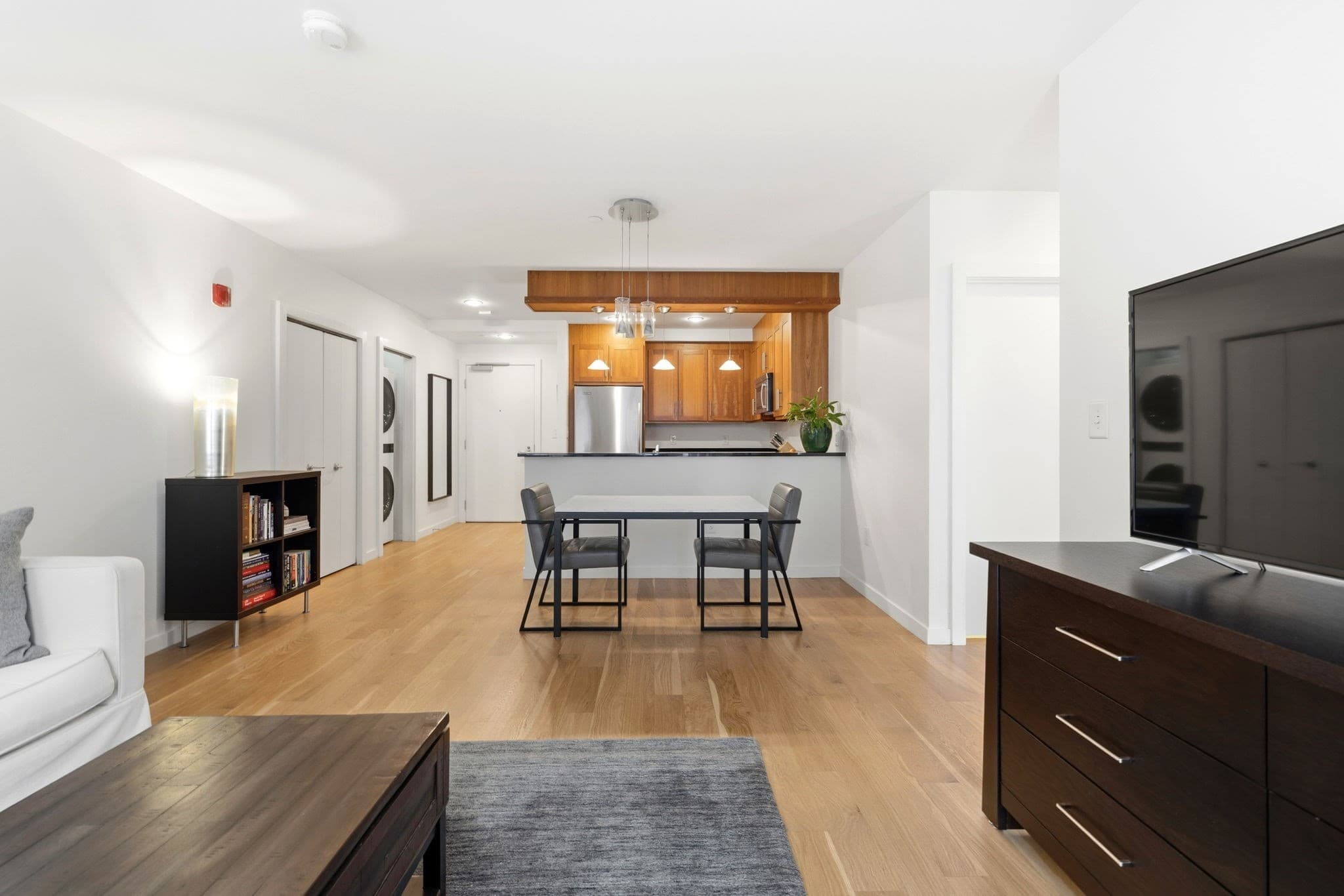 Condominium at 80 Broad St # 602, Boston MA 02110, photo 3 of 35