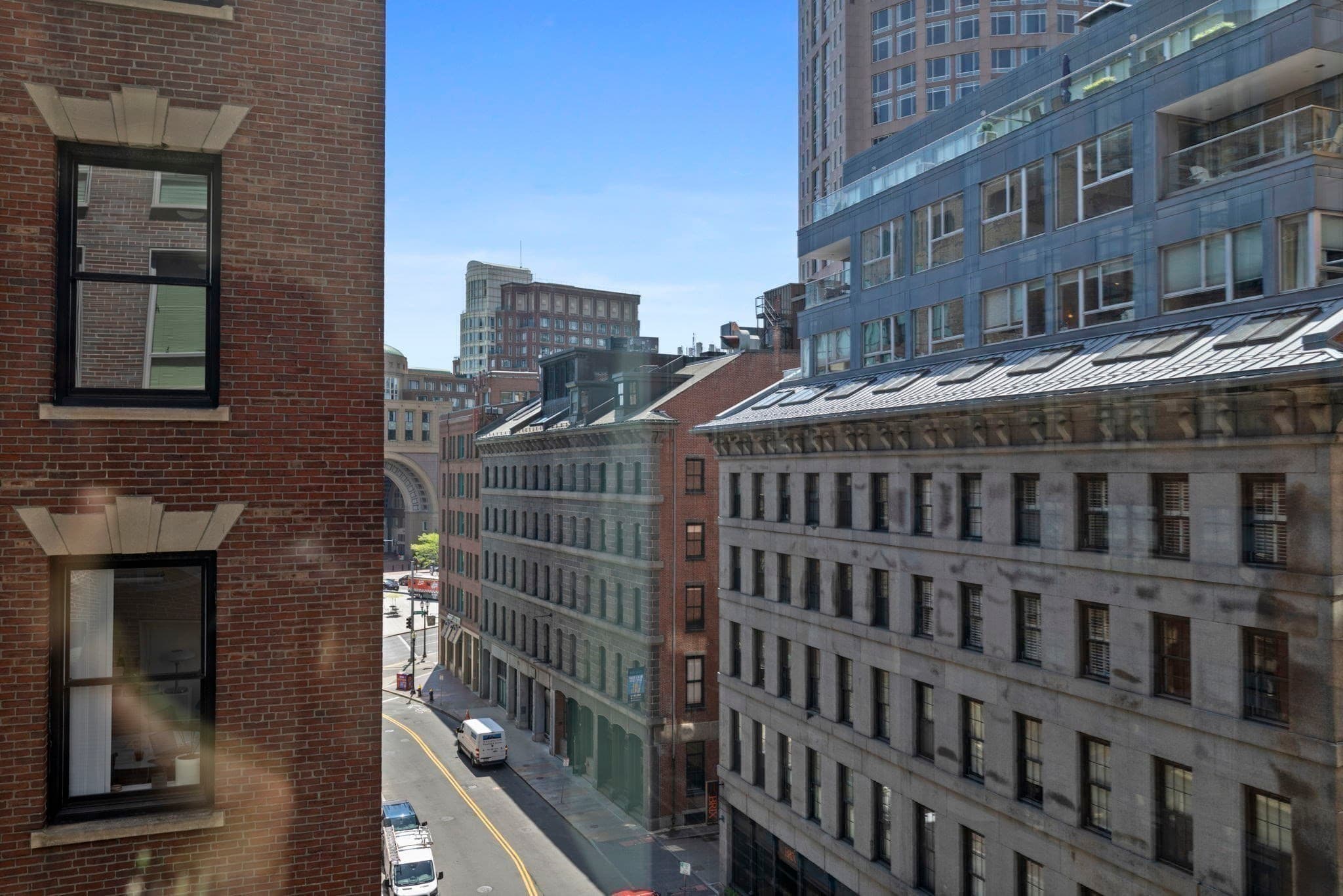 Condominium at 80 Broad St # 602, Boston MA 02110, photo 11 of 35