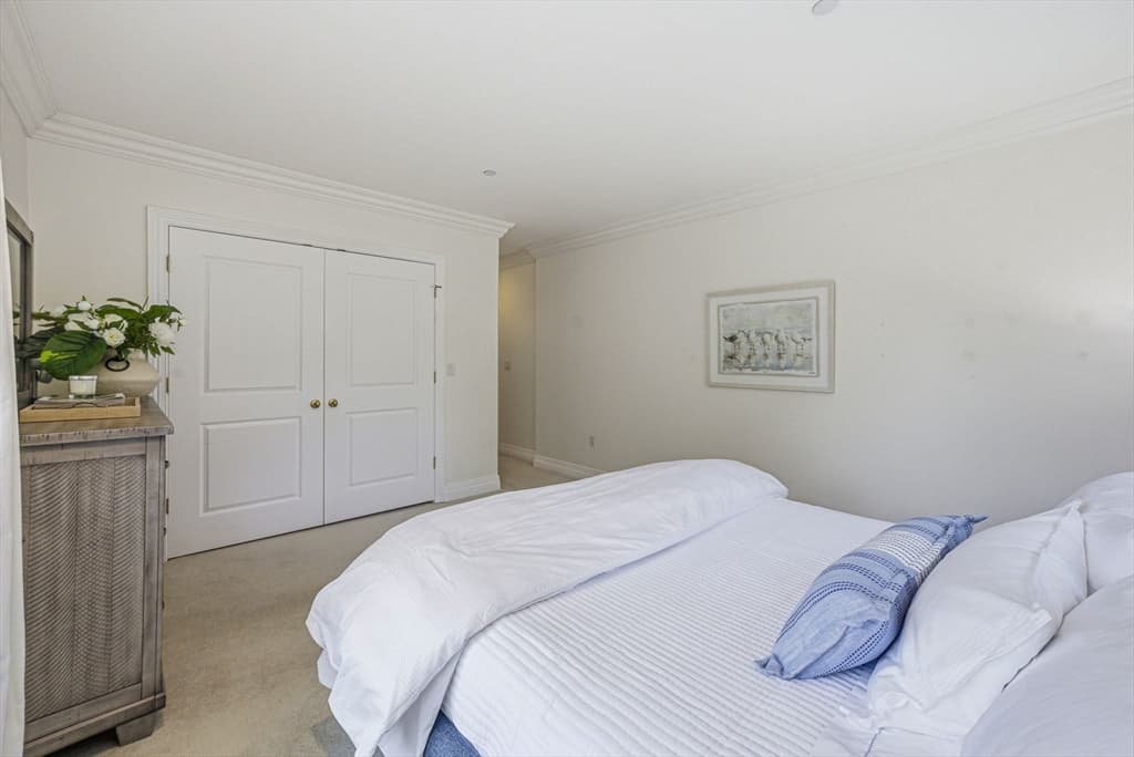 630 Hammond St # 209, Brookline MA 02467 photo 26